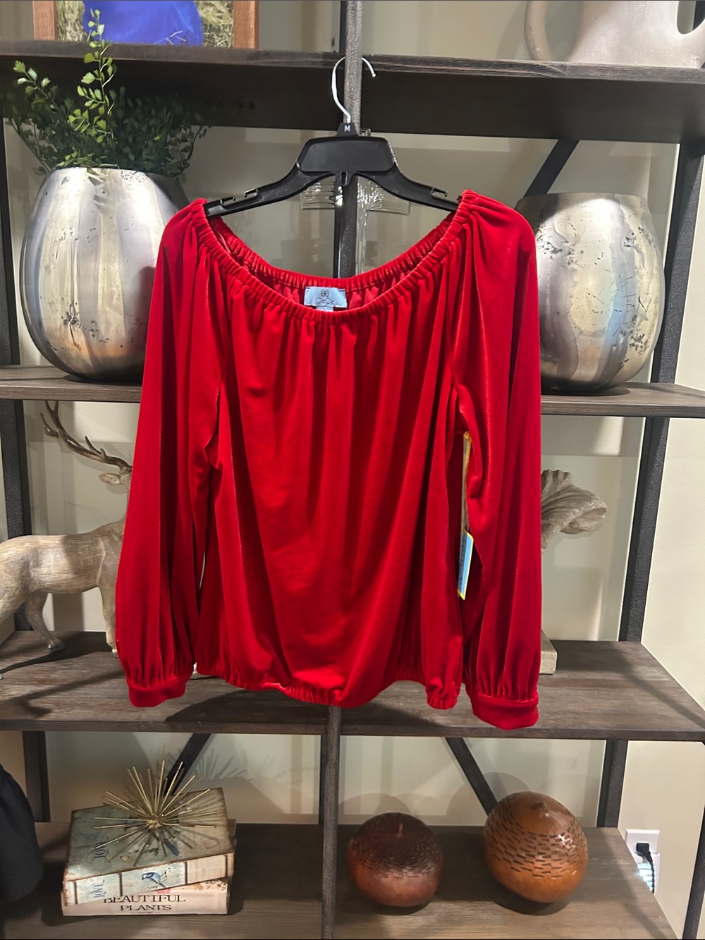 CeCe large Women’s Red Off-Shoulder Long Sleeve Top velvet